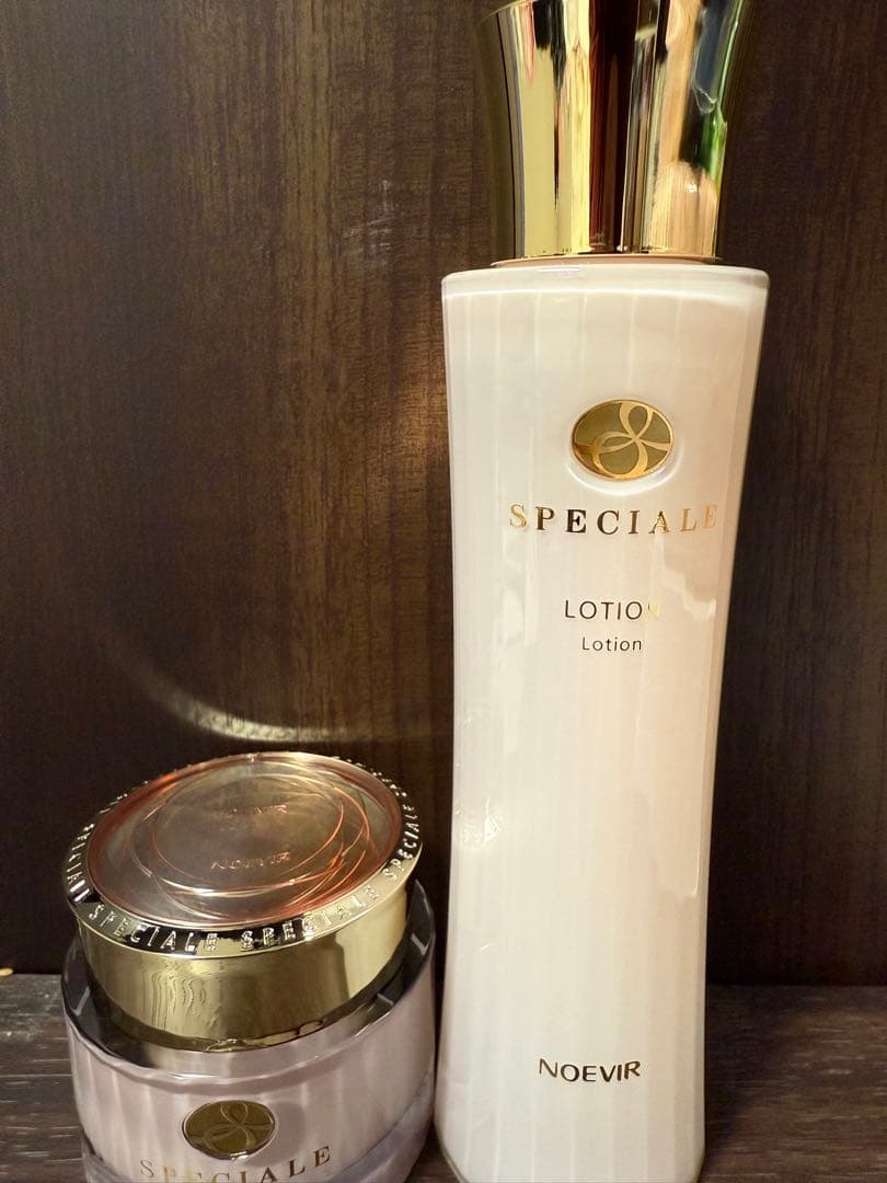 ノエビア　スペチアーレセット