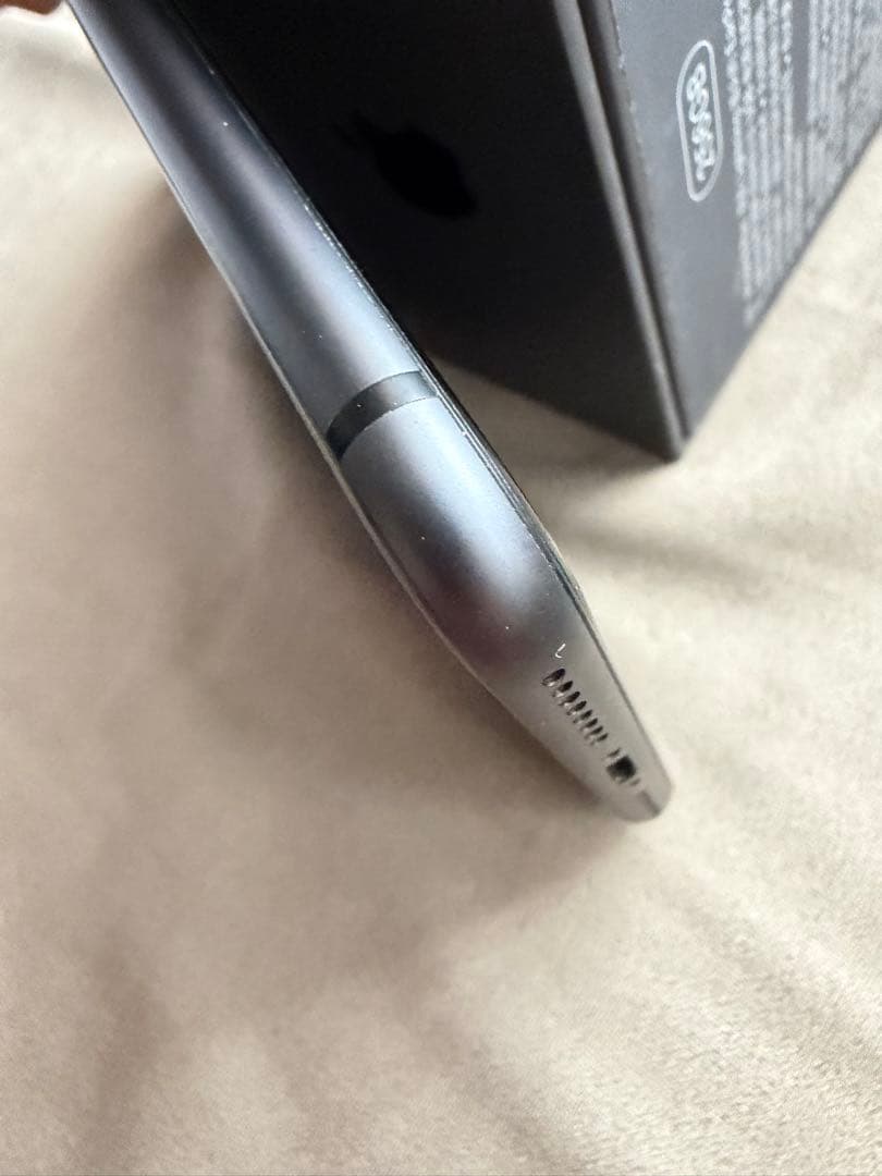 希少/中国版iPhone8 Plus 256GB 完全完備品 / シャッター音無