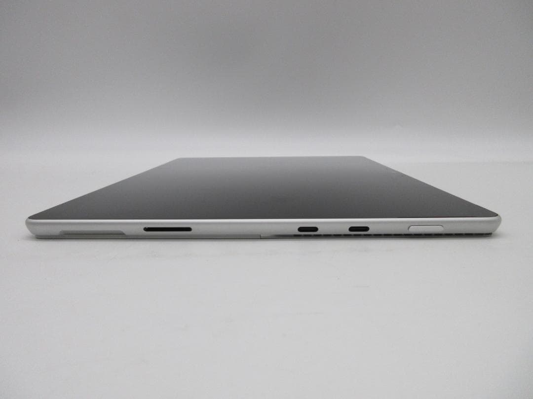 Windowsタブレット本体 [M8081]SurfacePro8 (i5/8GB/256GB/Office)