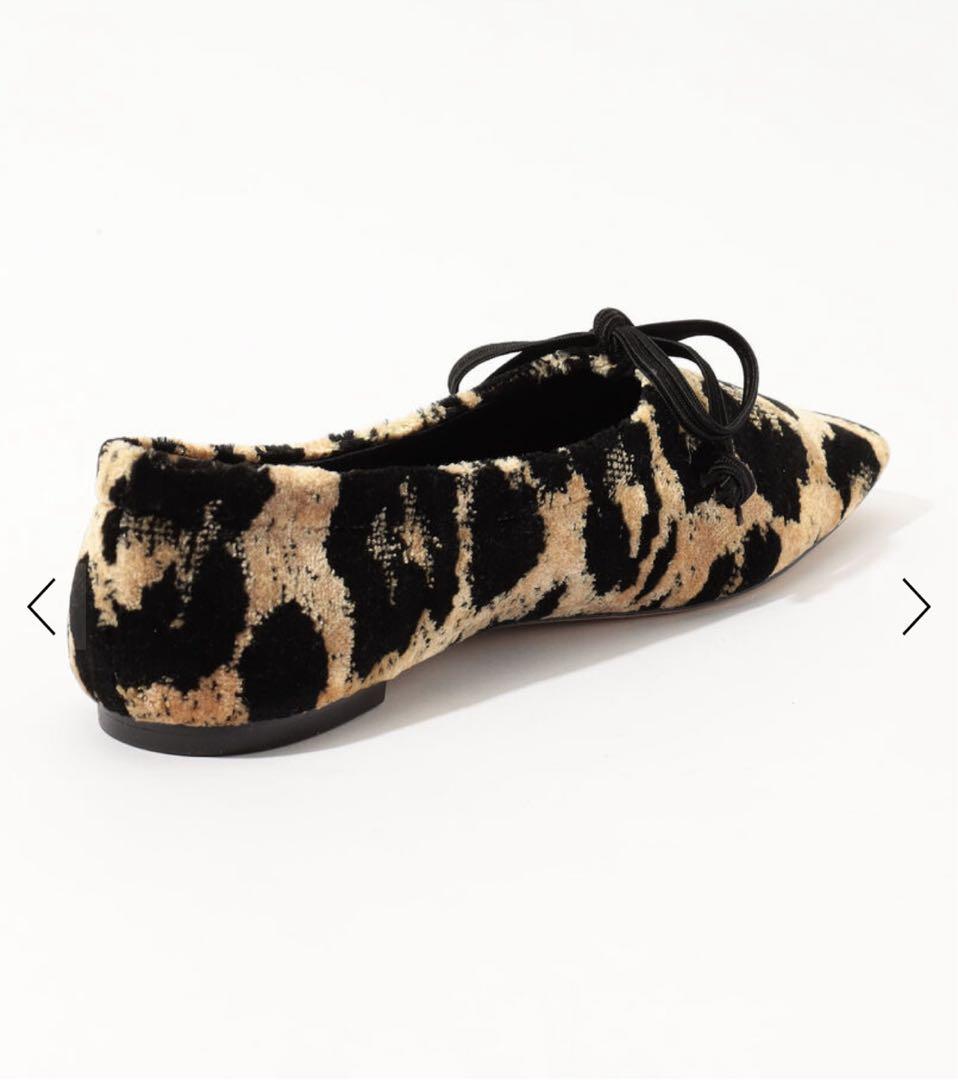 美品　PIPPICHIC ヒョウ柄 フラットシューズ