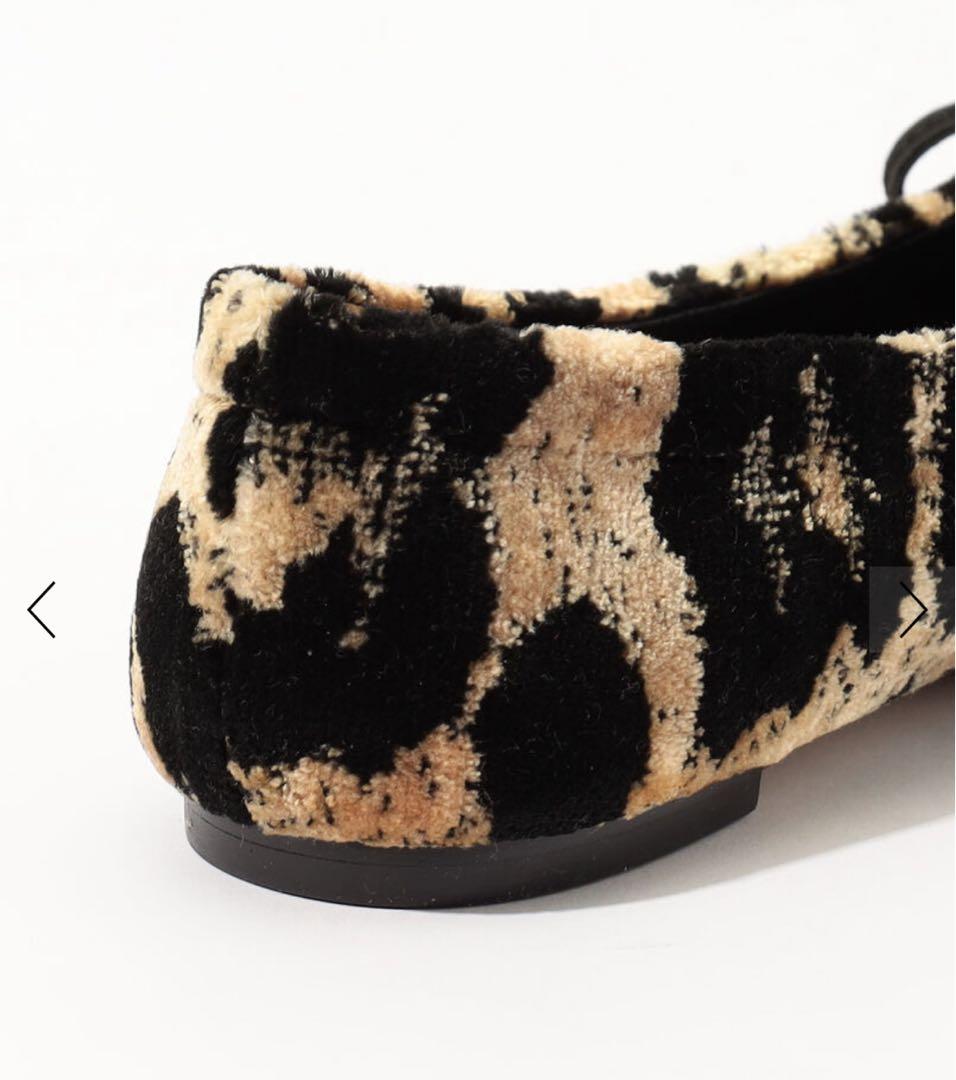 美品　PIPPICHIC ヒョウ柄 フラットシューズ