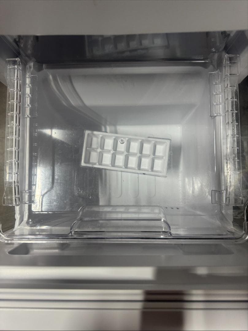 SHARP シャープ 冷凍冷蔵庫 SJ-D15K-W 2023年製 152L