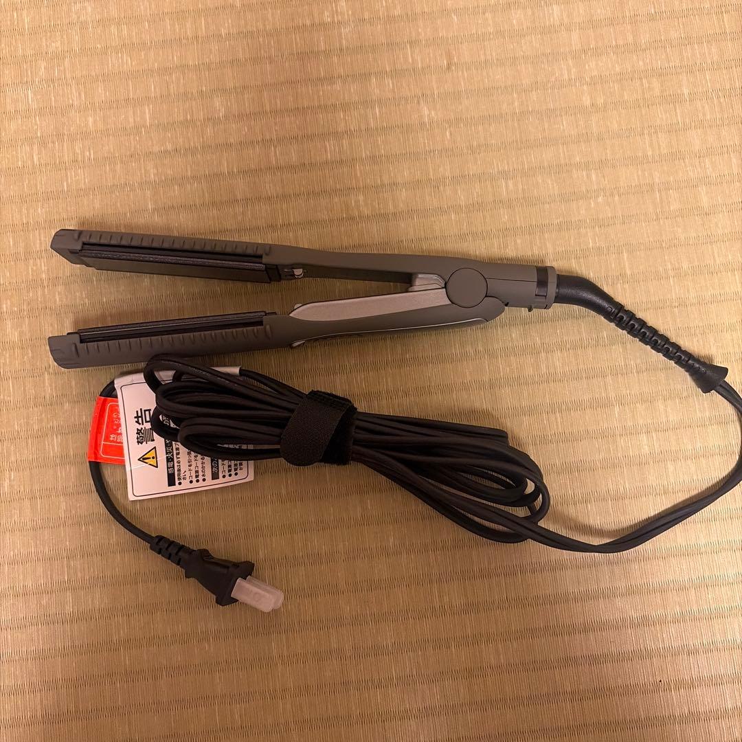 【美品】ホリスティックキュアマグネットヘアプロストレートアイロンHCS-G06G