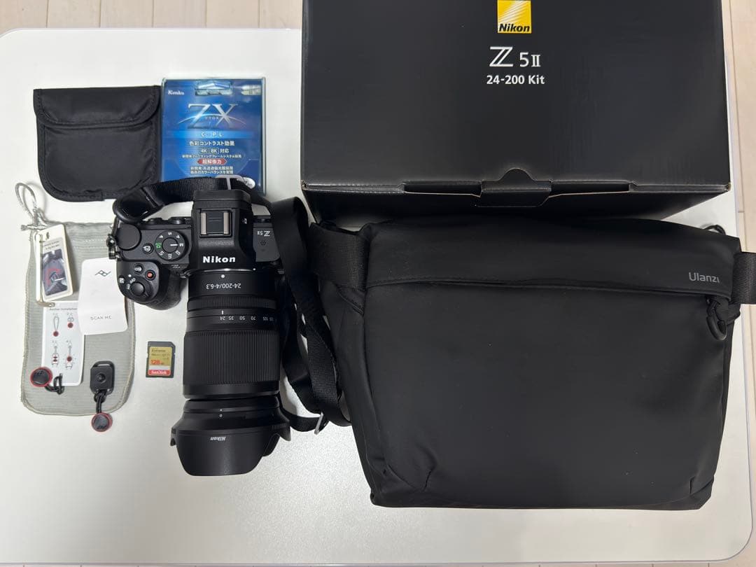 【美品】Nikon Z5II 24-200 レンズキット＋付属品多数