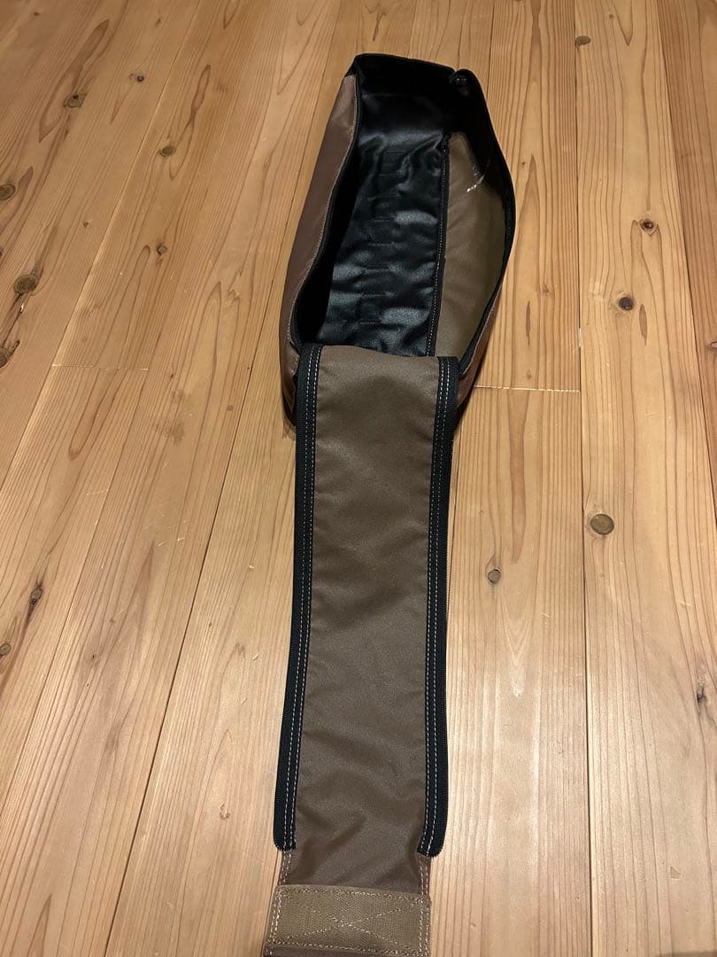 状態良好　ヘリノックス　カーキ