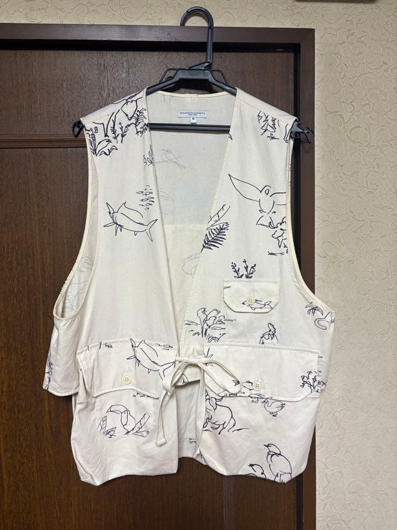 [最終値下]エンジニアードガーメンツ　FOWLVEST アニマルプリントツイルS