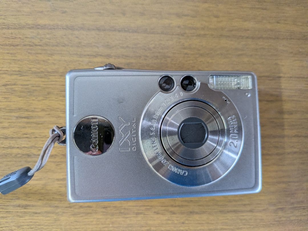 Canon IXY Digital 200a デジタルカメラ ジャンク品