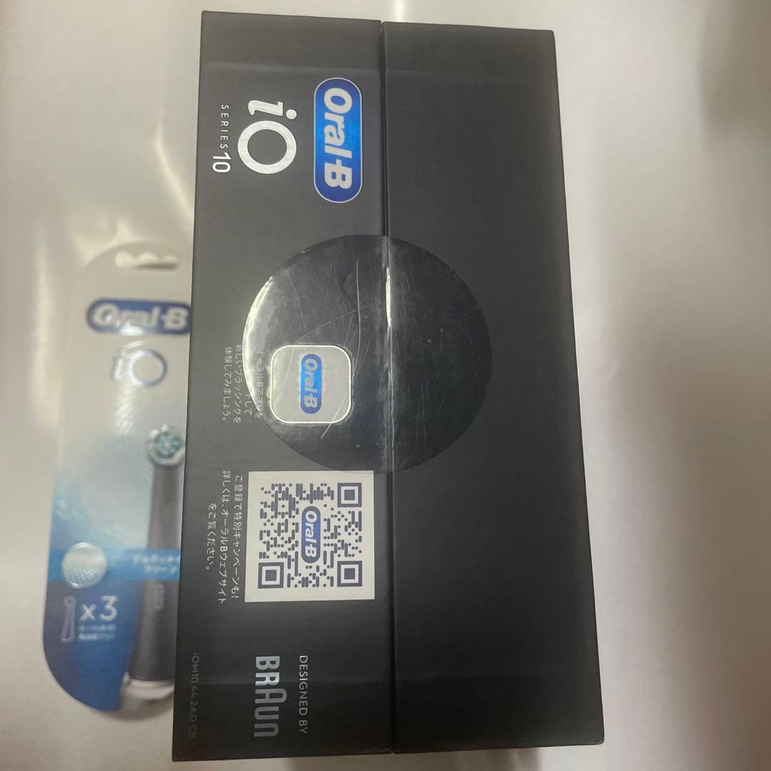 オーラルB iO10コズミック　ブラック　➕替ブラシ３本
