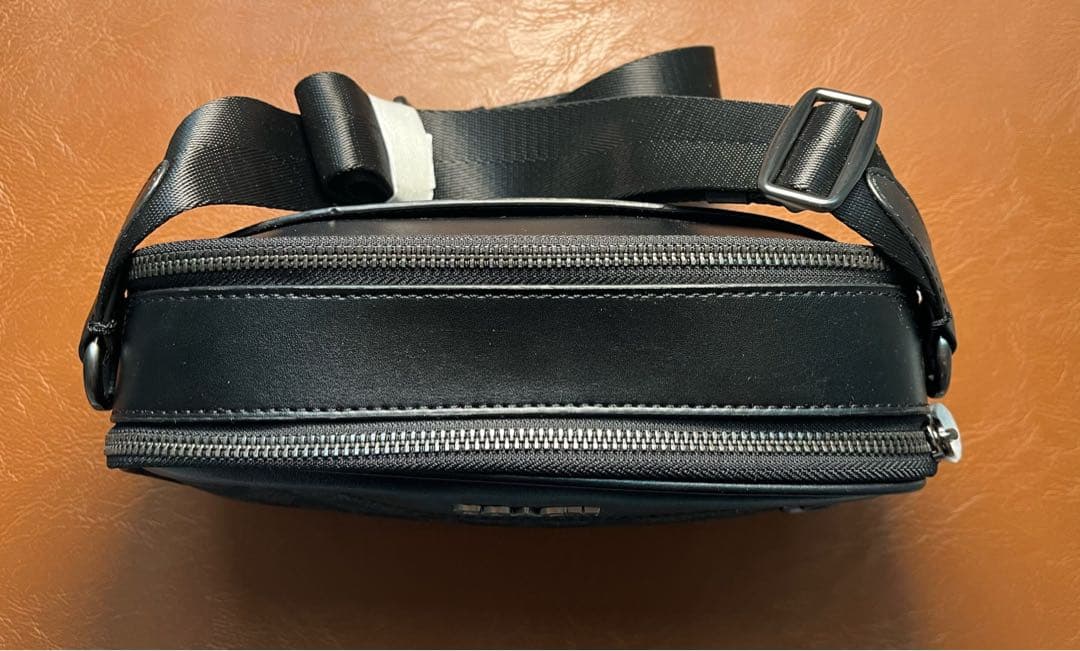 COACH コーチ ショルダーバッグ カメラバッグ シグネチャー ブラック