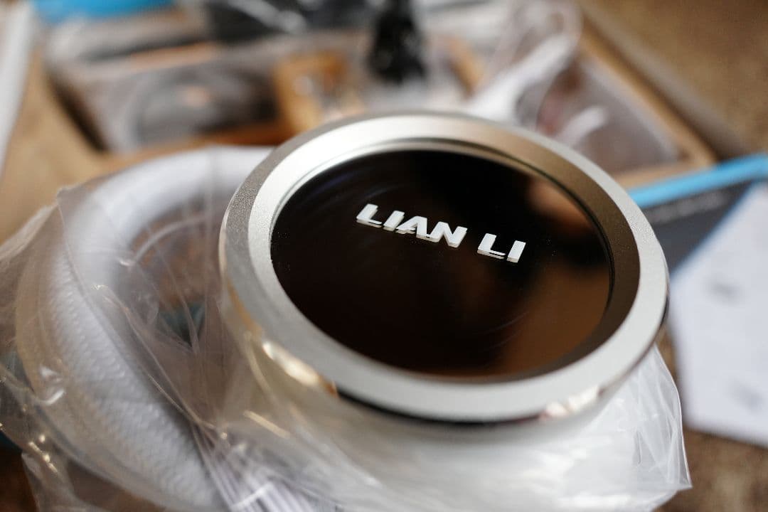 【即発送】Lian Li GA II TRINITY SL-INF240