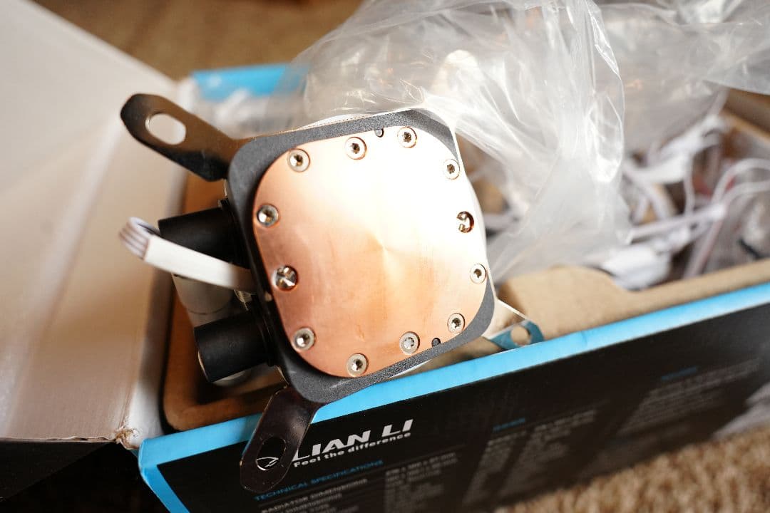 【即発送】Lian Li GA II TRINITY SL-INF240