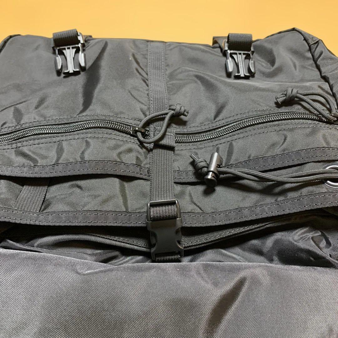 【極美品】ブリーフィング ニューバランス メッセンジャーバッグ　BRIEFING