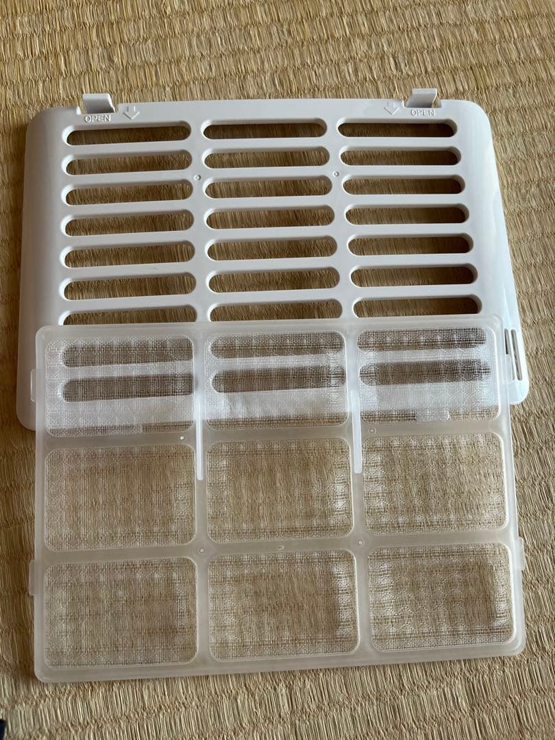 山善　除湿機 YDC-C60（W） 中古