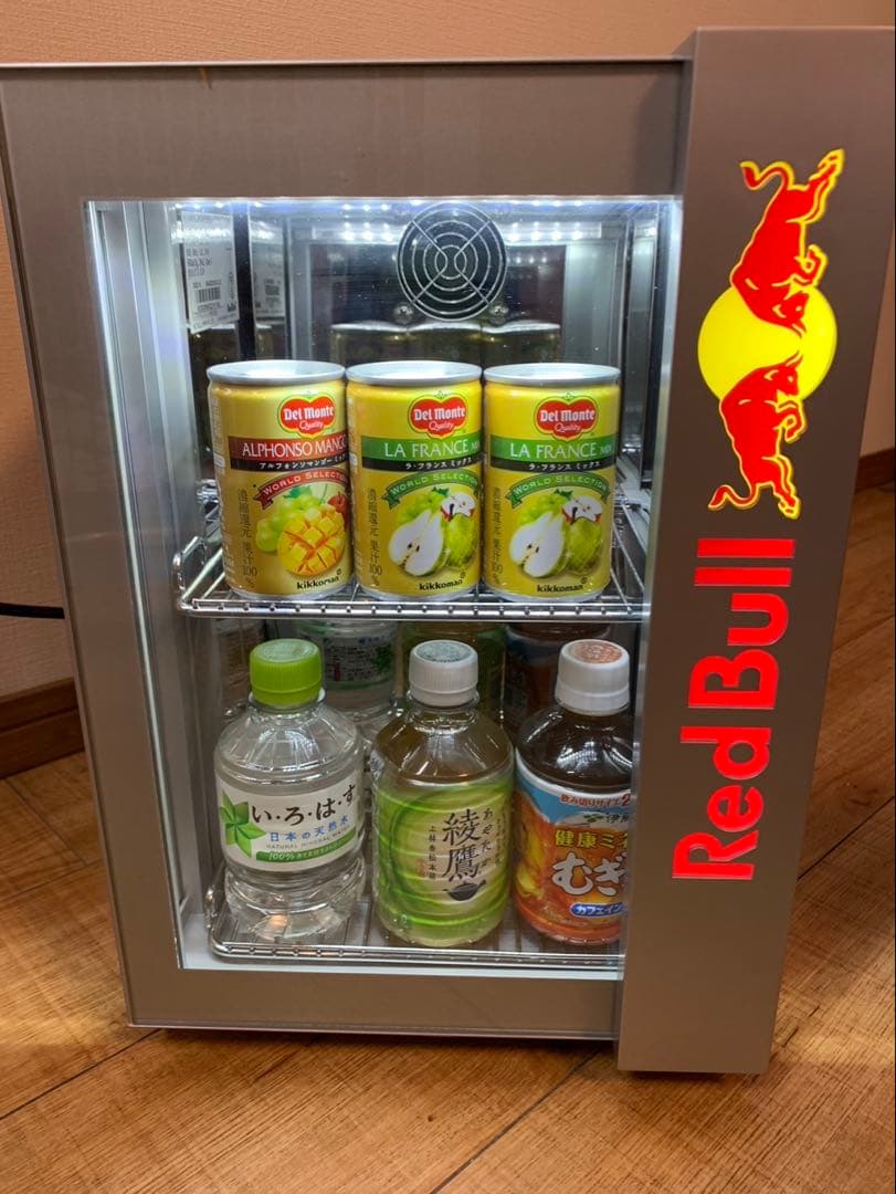 【希少 専用スタンド付】RedBull小型冷蔵庫　ショーケース　非売品