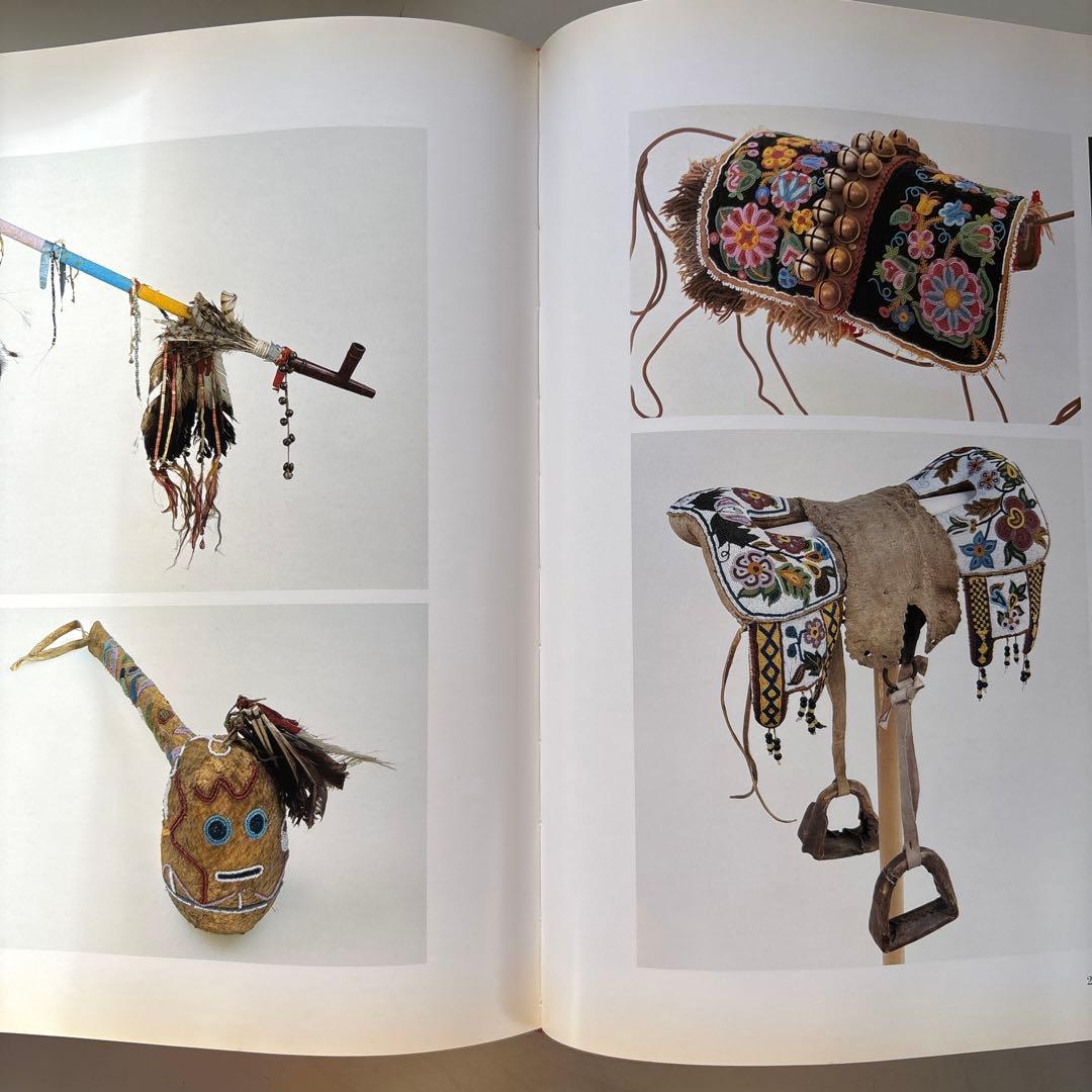 書 The History of Beads