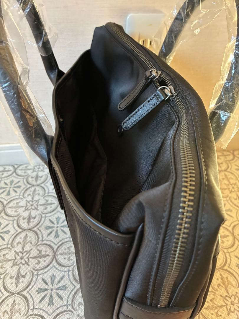 ビジネスバッグ　アニエスベー　ボヤージュ　オム　通勤　agnesb A4サイズ