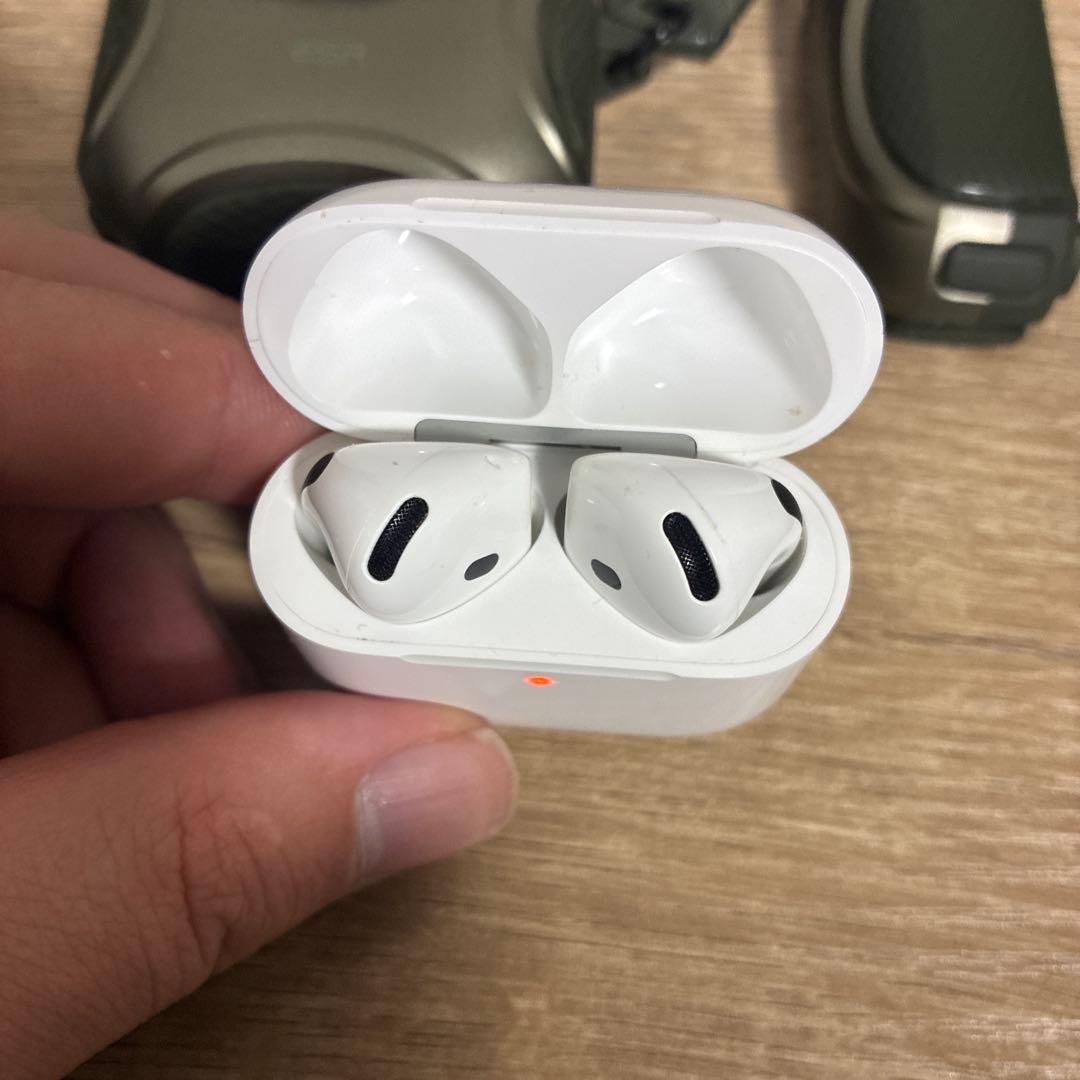 AirPods4 アクティブノイズキャンセルモデル　 ESRケース付き