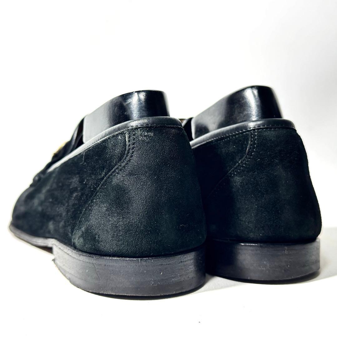 サルヴァトーレフェラガモ ガンチーニ金具 スエード ローファー 黒 9EE 革靴