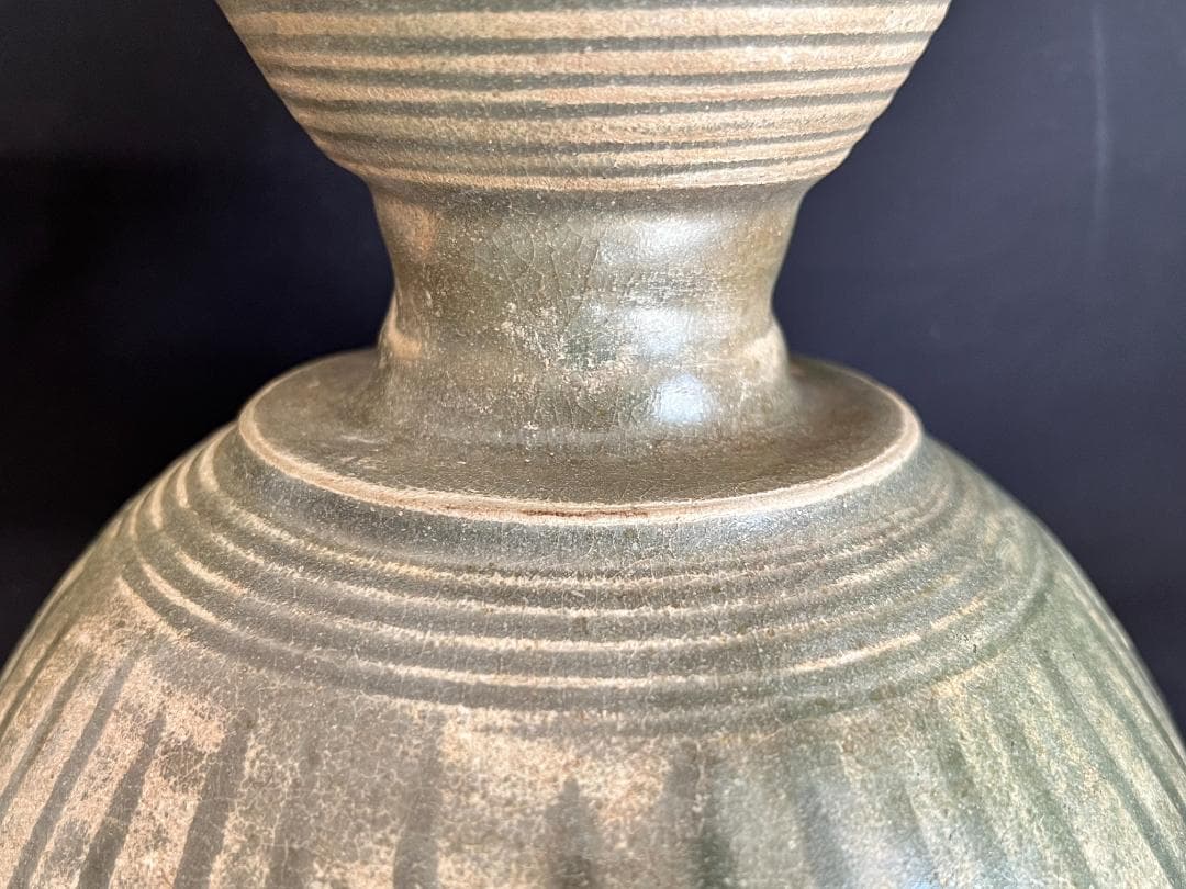 【海】タイ古陶磁　博物館級青磁鉢　スンコロク　宋胡録　骨董品 時代品 美術品