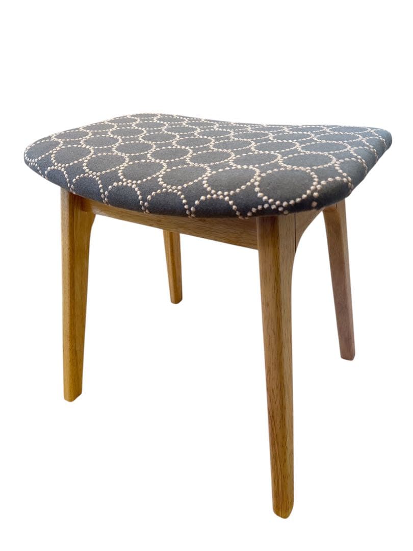 ミナペルホネン生地使用スツール　イス　オットマン チェア　インテリア　家具