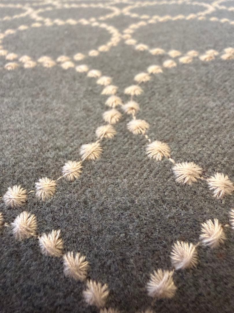 ミナペルホネン生地使用スツール　イス　オットマン チェア　インテリア　家具