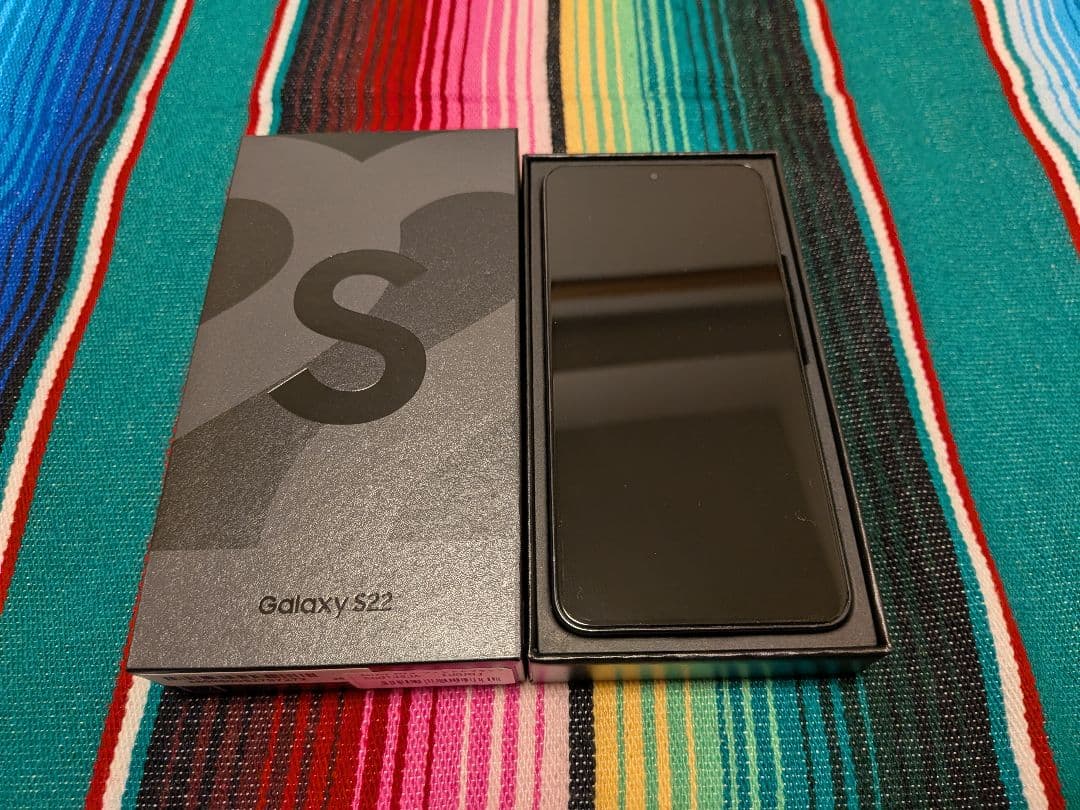 Samsung Galaxy S22 本体 ブラック SCG13 256GB