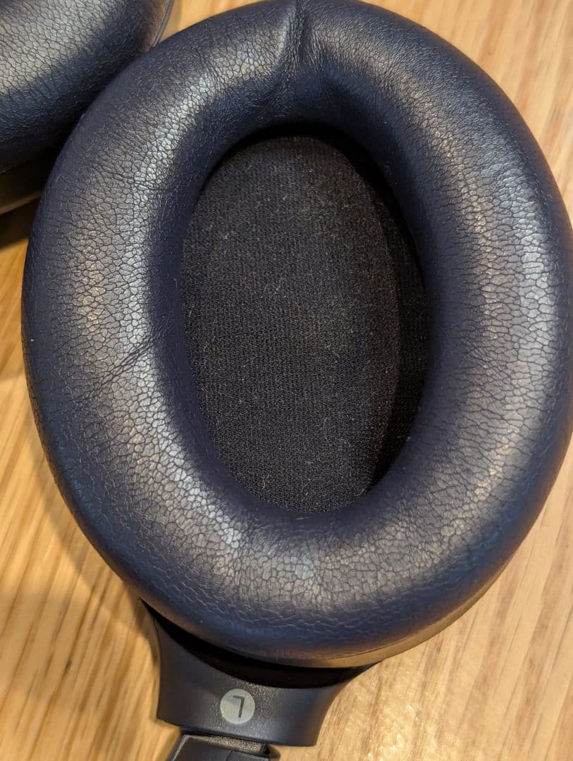 SONY WH-1000XM4 キャリングケース付き