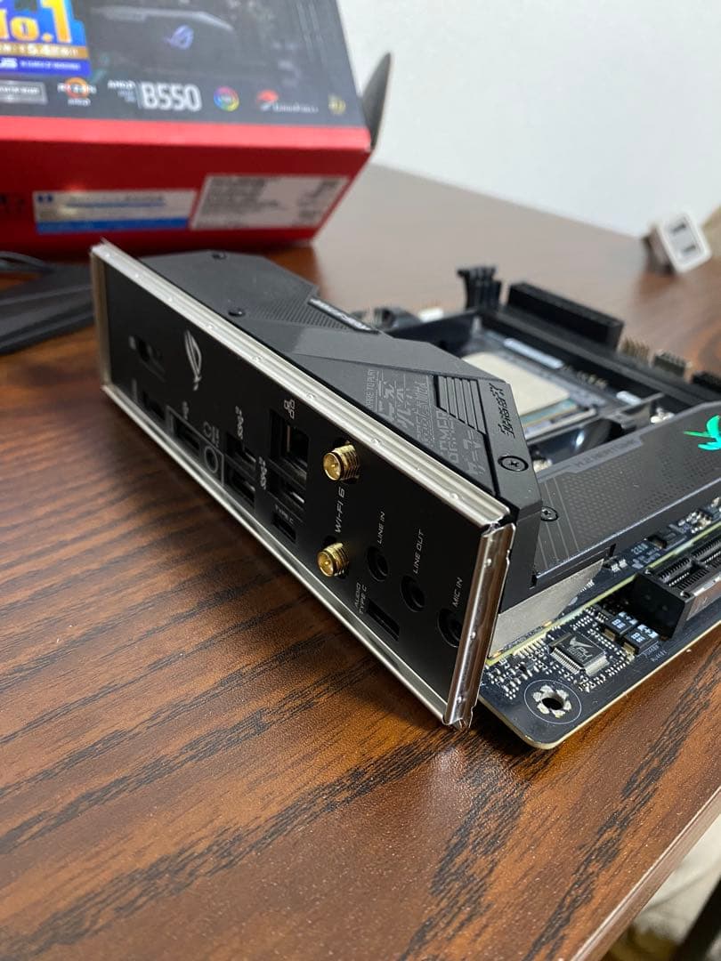 CPU AMD RYZEN 5800x3d+rog Strix b550 - i