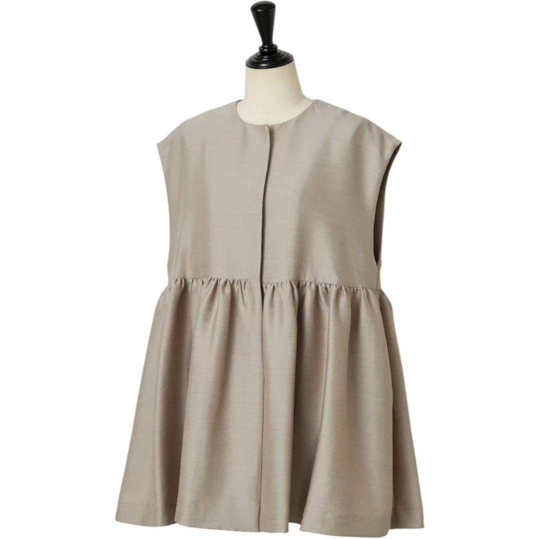 美品　今期　ビアズリー　ギャザージレ　LIVETART ベージュ　フリーサイズ