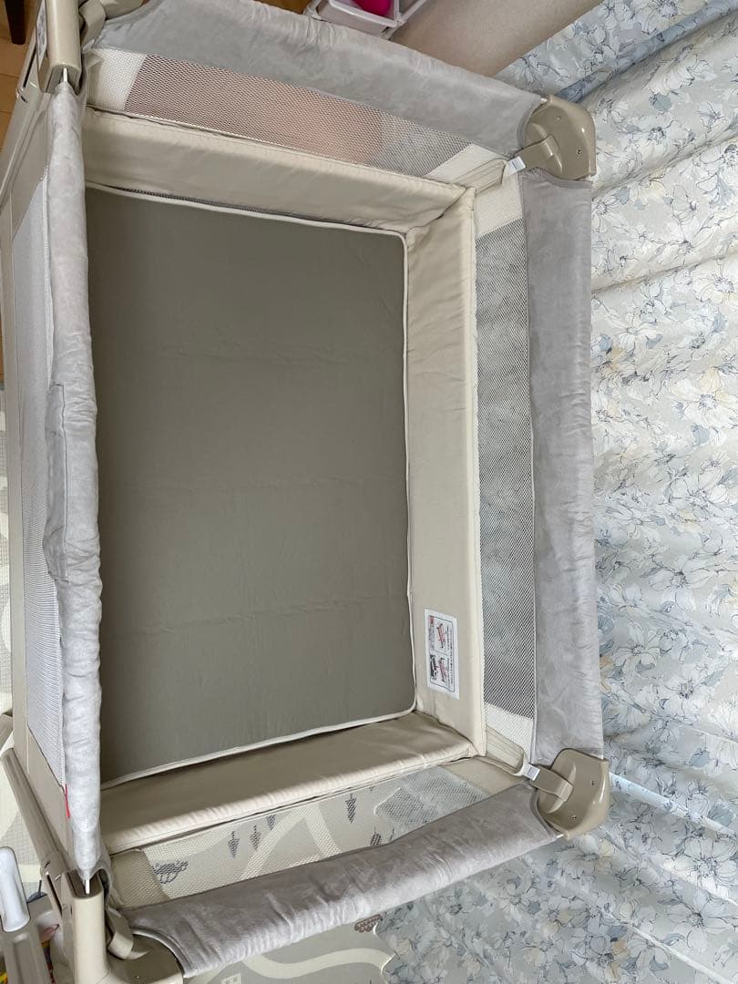 【アップリカ】ベビーベッド　ココネルエアープラス　ベージュ