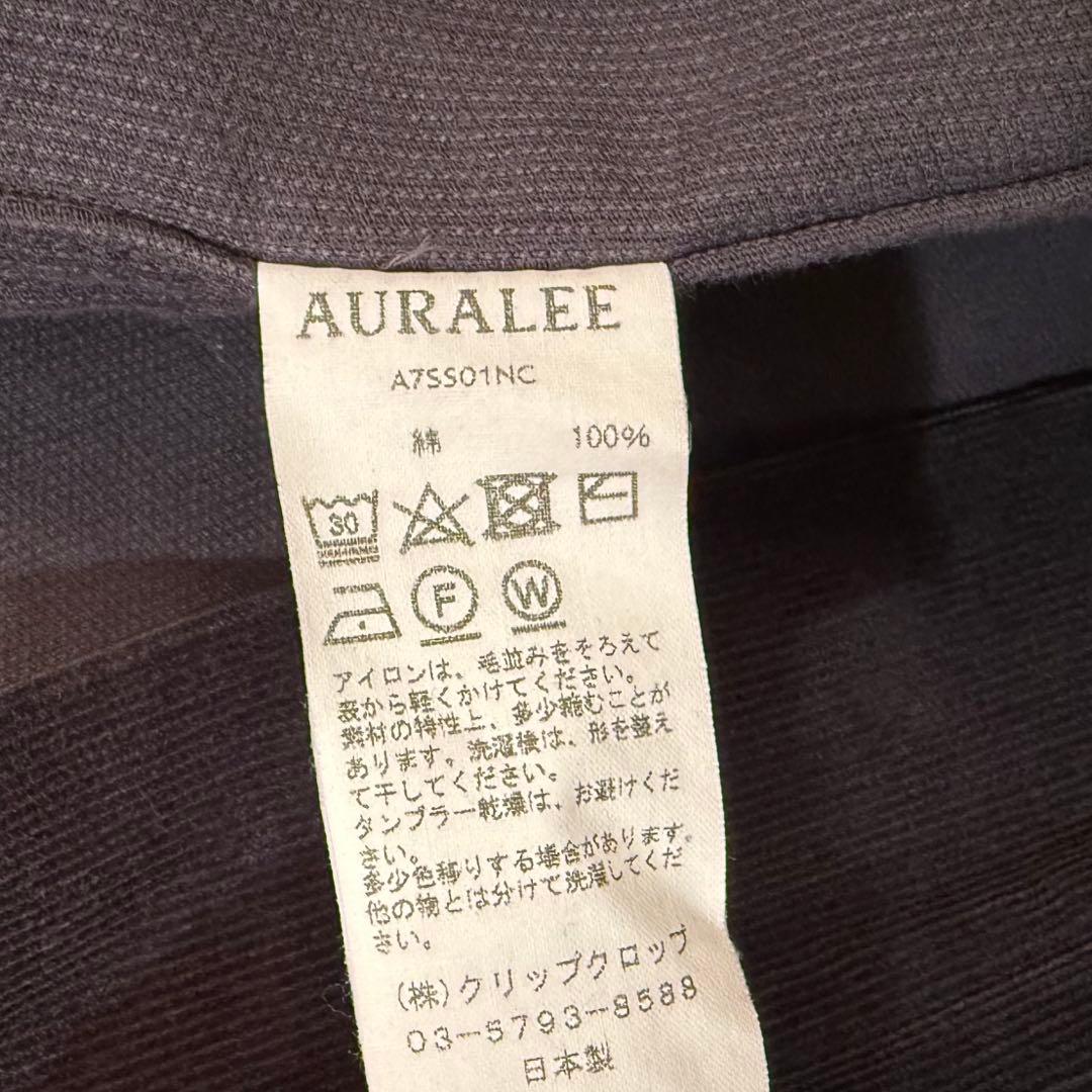 AURALEEコーデュロイジャケット