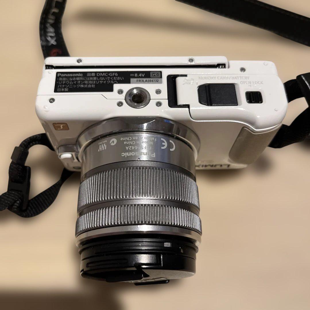 Panasonic DMC-GF6 ホワイト