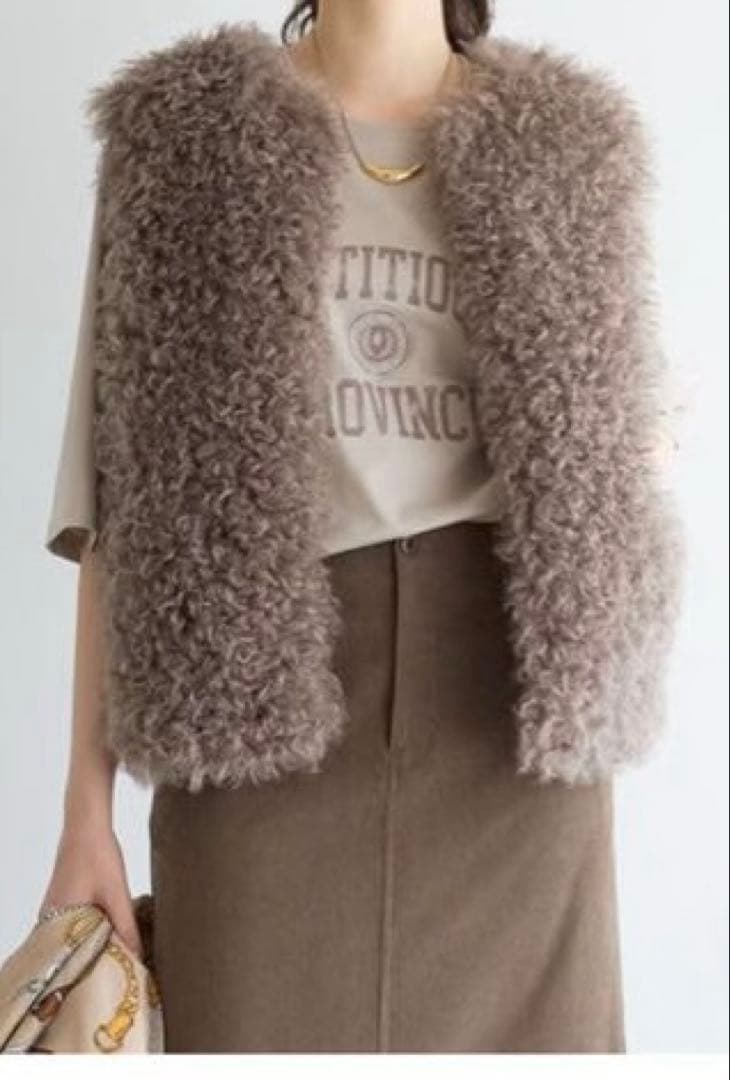 23区　SLOW フェイクファー ジレ