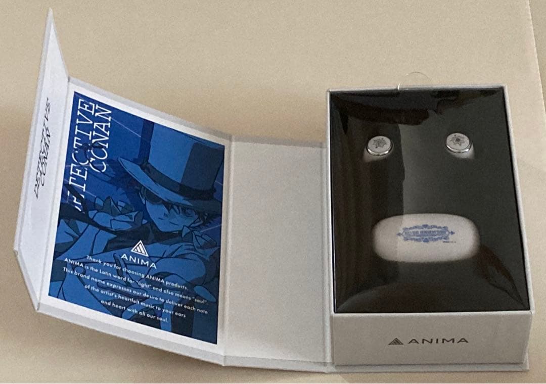 【美品】怪盗キッド ワイヤレスイヤホン AOW01 名探偵コナン
