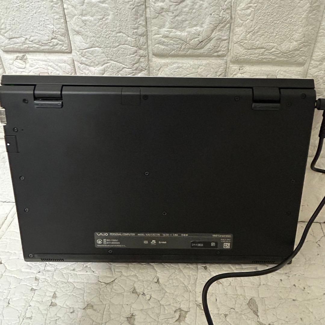 Windowsノート本体 VAIO S11 VJS112C11N 4GB SSD i3-7100U