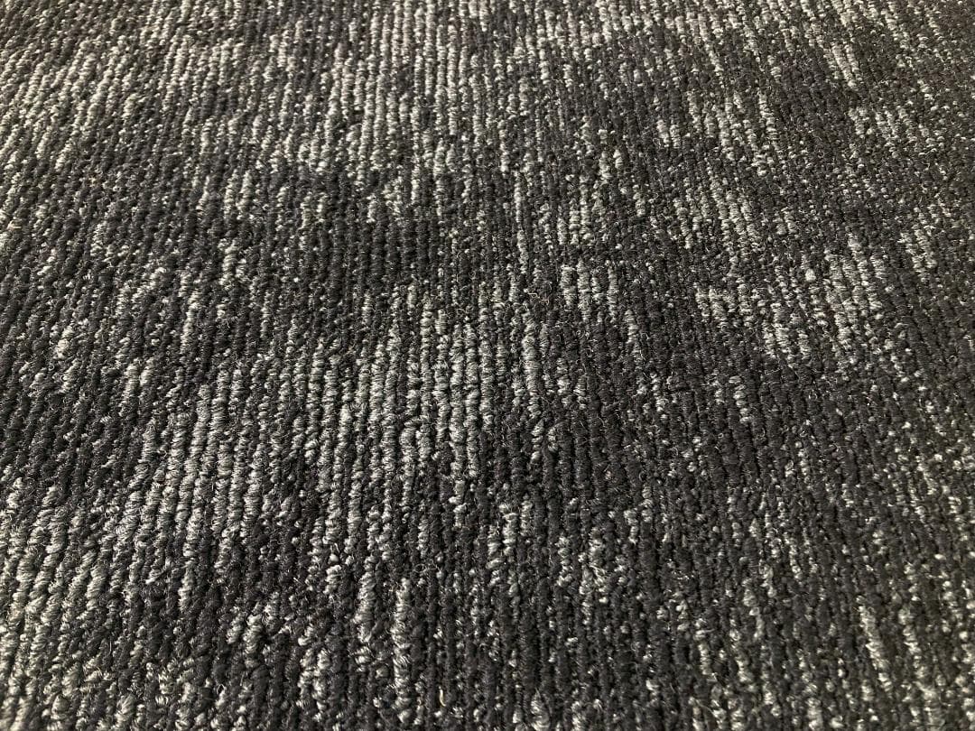 ivx １２６枚　タイルカーペット　新品・未使用　国内メーカー