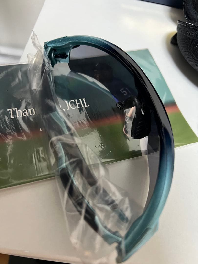 オークリーイチロー引退限定 ラストモデル レーダーロックパスシグネチャーモデル