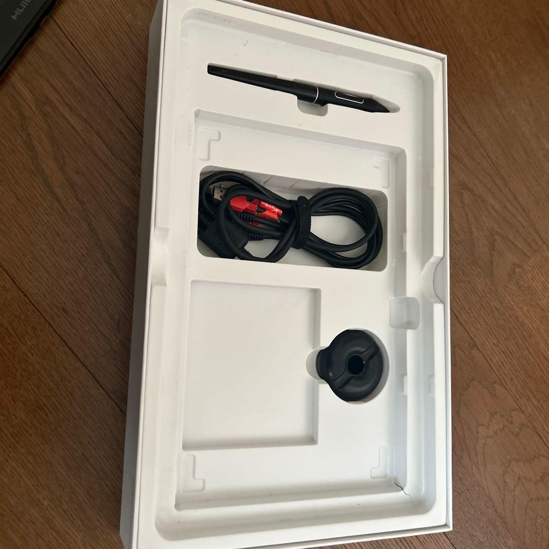 液タブ　HUION KAMVAS13 手袋以外有り