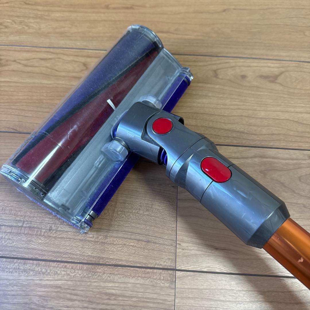 ダイソン コードレス掃除機 Dyson Cyclone V10 Fluffy本体