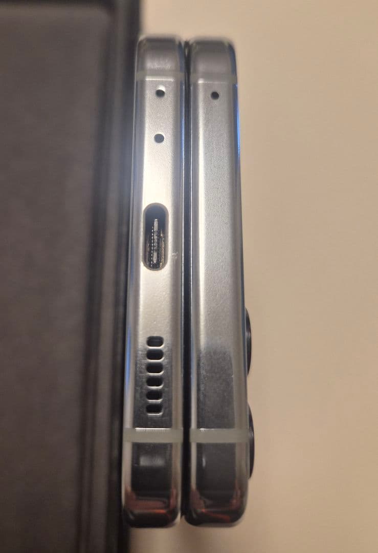 SC-54D GalaxyZ Flip 5 256GB ドコモ【即購入・配送可】