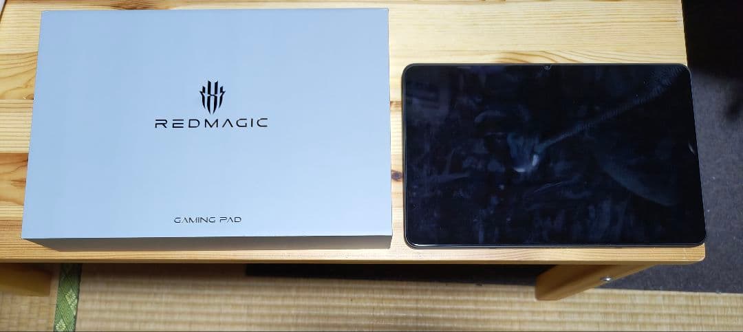 Redmagic NOVA ゲーミングタブレット 12+256GB