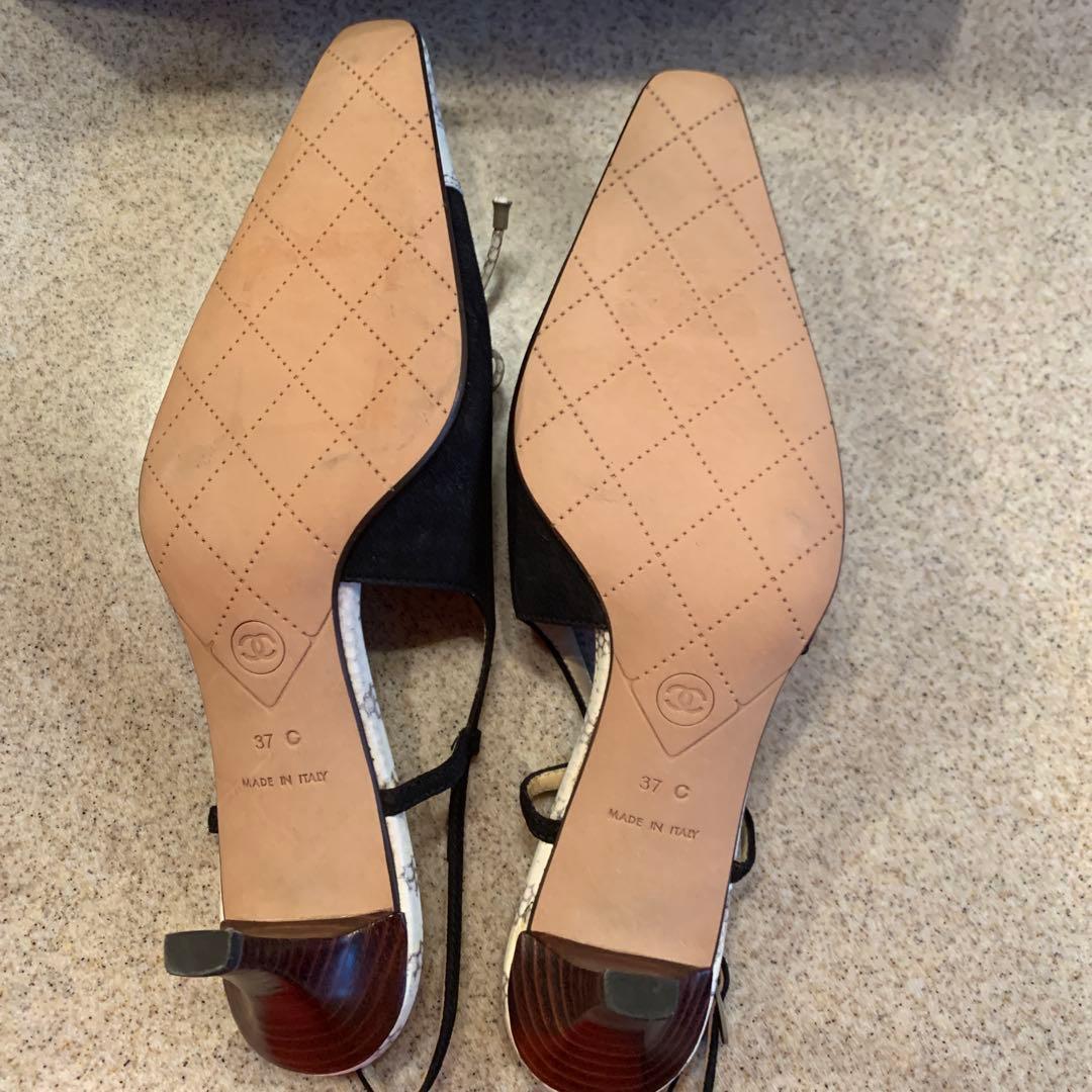 24kcat　CHANELスリングバック　ココマーク入り