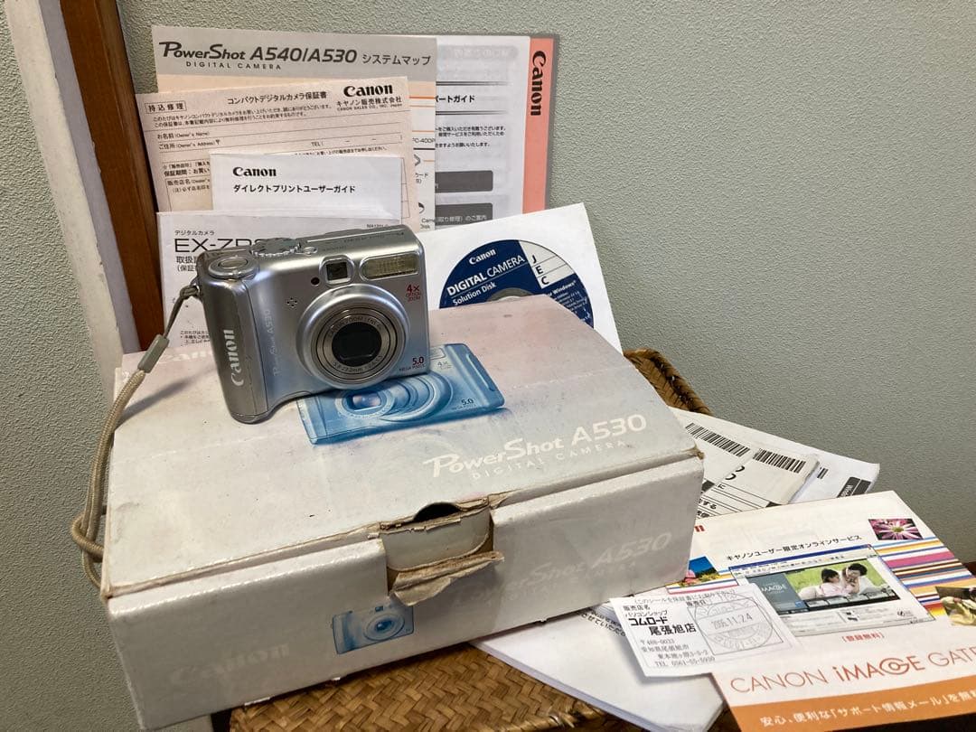 Canon PowerShot A530 デジタルカメラ