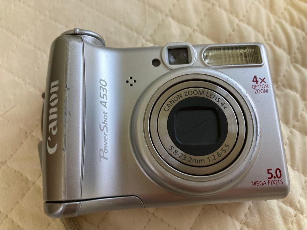 Canon PowerShot A530 デジタルカメラ