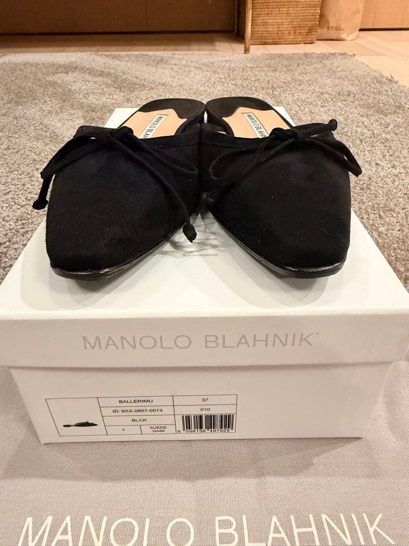 極美品 MANOLO BLAHNIKマノロブラニク 黒 ブラック ミュール 37