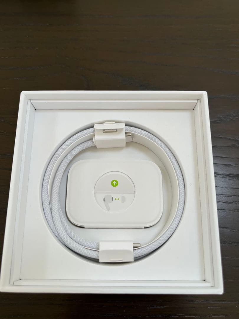 【値下げ】AirPods pro2 本体 ホワイト 付属品付き