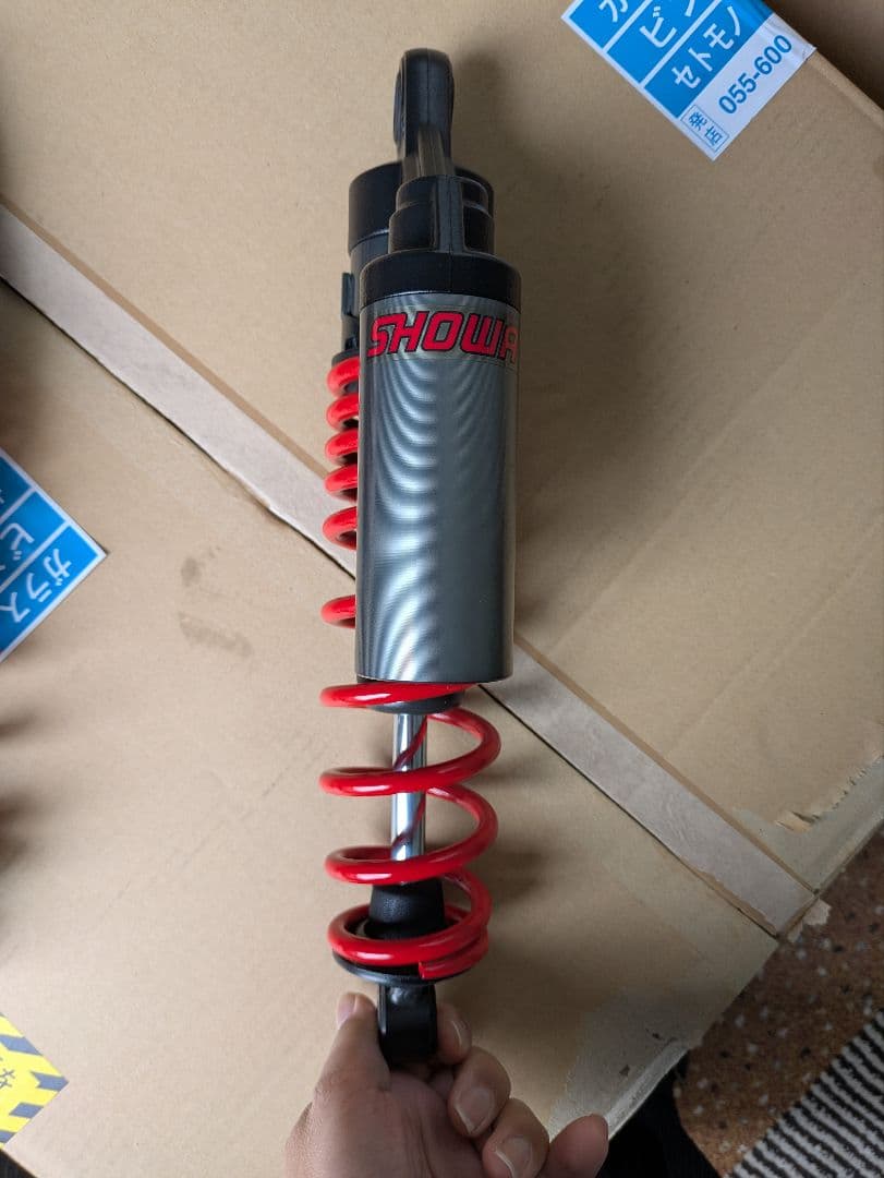 CB400SF nc42 純正リアサス