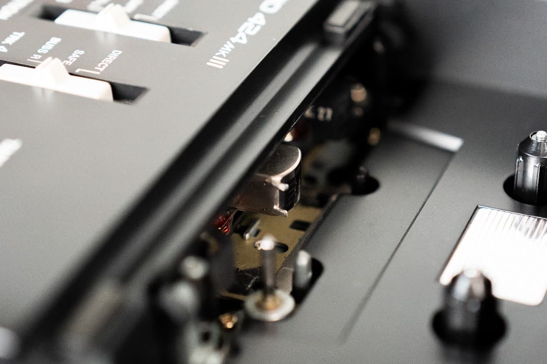 R*u様 【整備済・動作品】TASCAM PORTASTUDIO 424 mkI