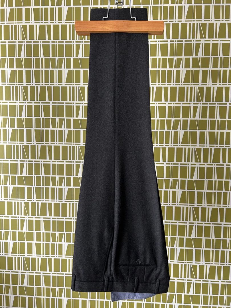 G.T.A. ドレスパンツ　チャコールグレー　48