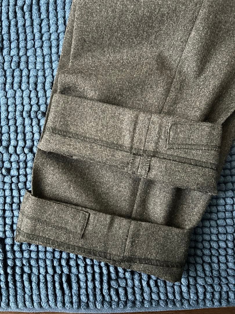 G.T.A. ドレスパンツ　チャコールグレー　48